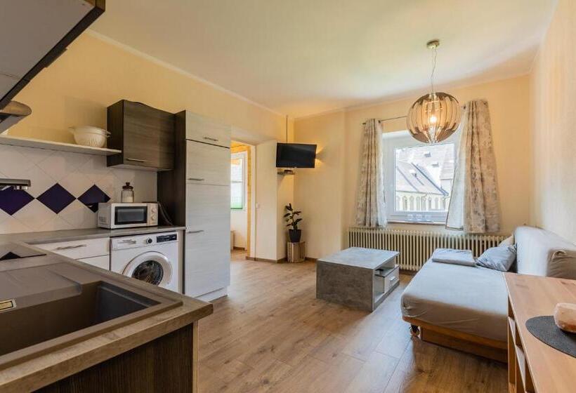 Bed and Breakfast K2 Brunnen Haus