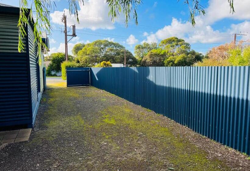 Da Ja Surf Pet Friendly