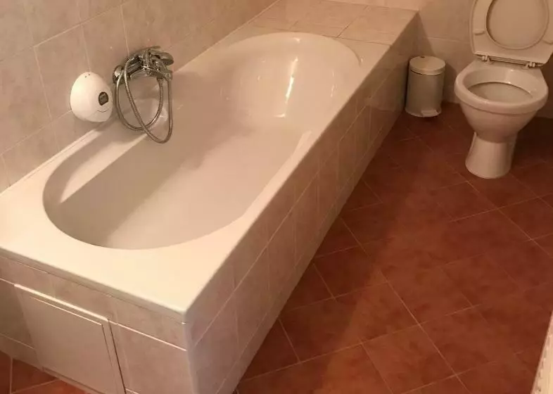 Majatalo Ubytovňa Gemini