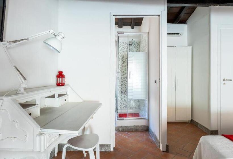 פנסיון Vg Fontana Di Trevi 5 Stelle Camera Con Balcone