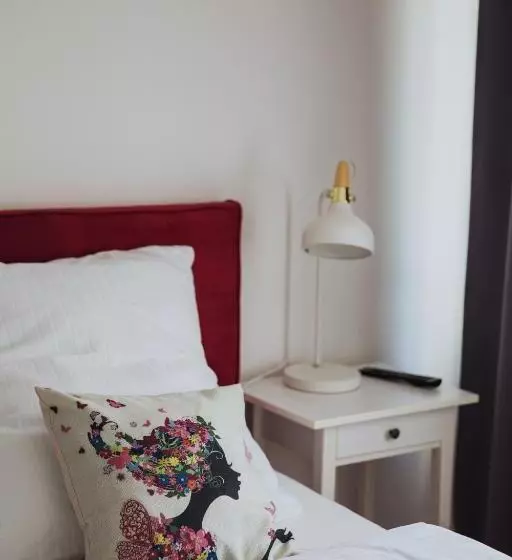 تختخواب و صبحانه Weserstern