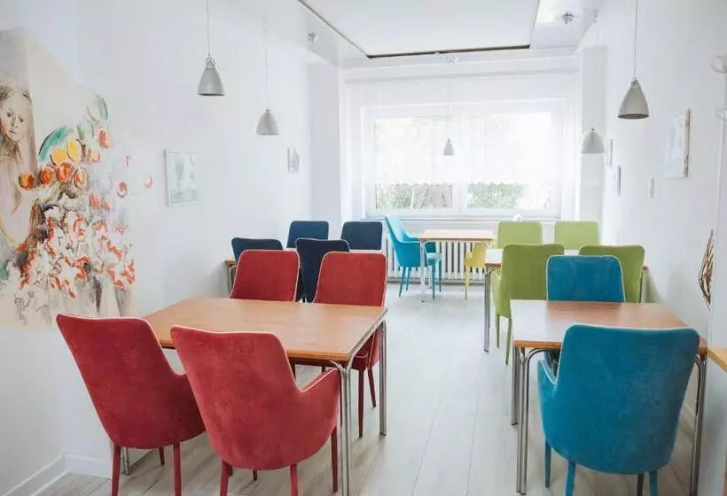 تختخواب و صبحانه Weserstern