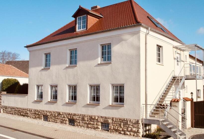 Casa Rehse I Stilvolles Apartment I 24h Self Check In I Kostenlos Parken & Wlan I 55 Zoll Smart&kabe