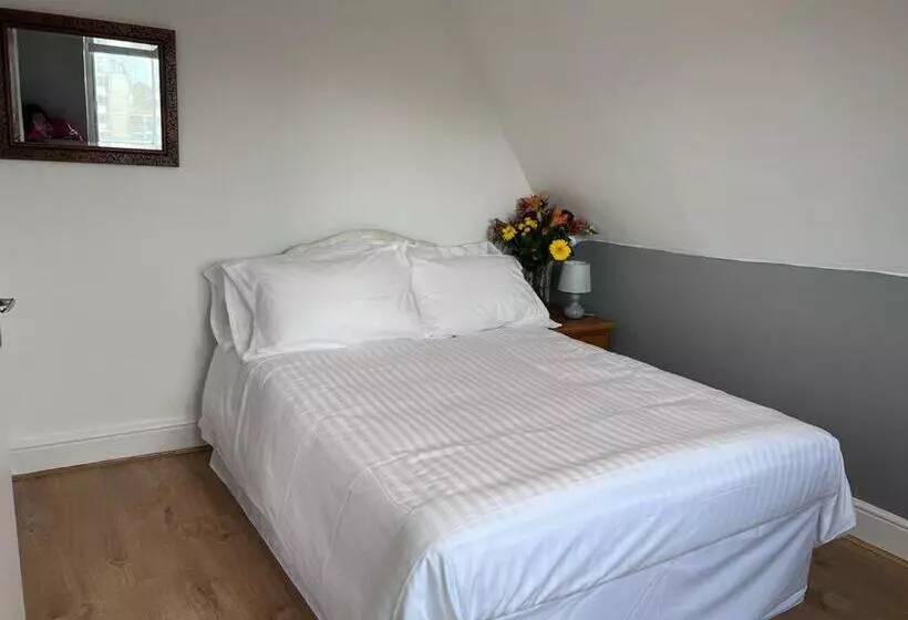 Harbour Street Rooms