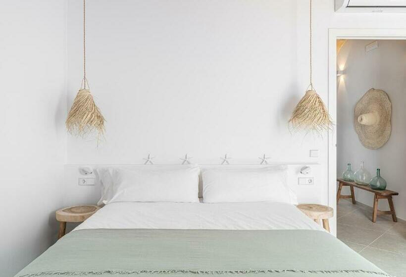 Hotel S Enclova Petit