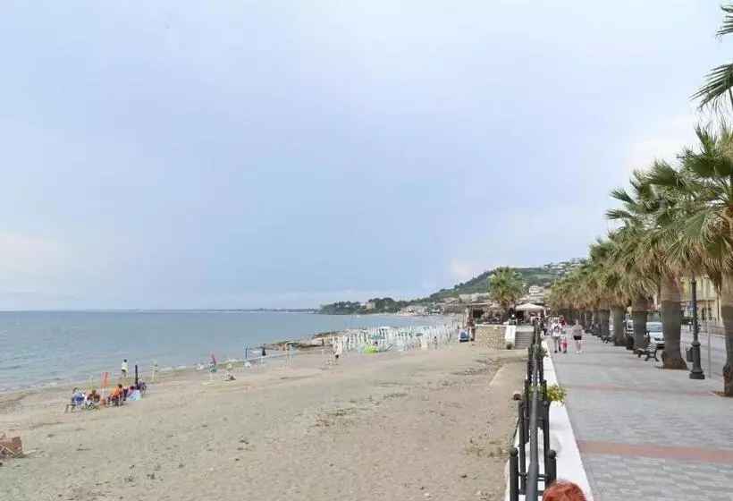 La Veranda Beach