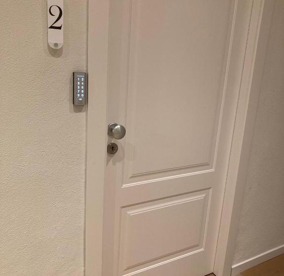 پانسیون Fairome Guest House