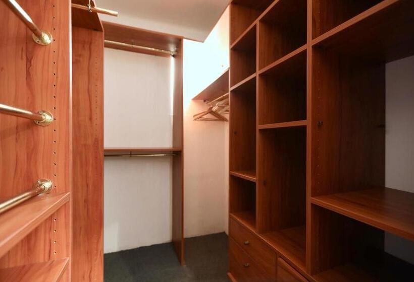 پانسیون Les Canoubiers Luxe Et Sérénité Au Cœur De Saint Tropez Suites Spacieuses Avec Jardin Enchanteur