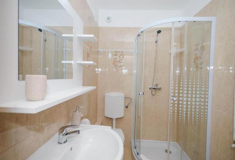 پانسیون Casa Marica