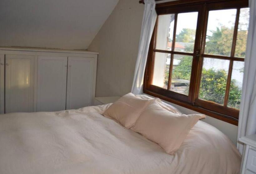 Divina Casa En Carrasco Con Piscina