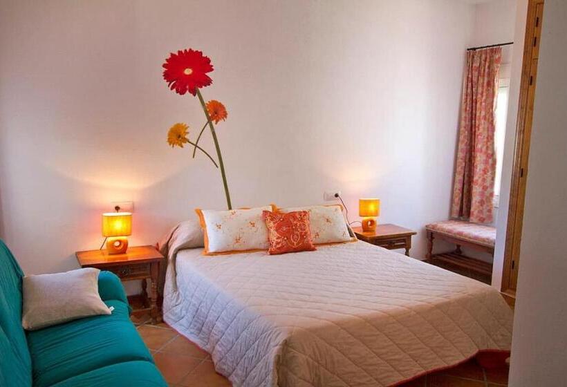 Espectacular Villa Con Piscina En Conil Cl 5c