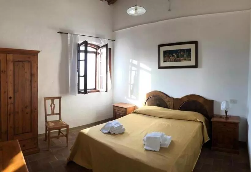ホテル Agriturismo Diffuso Monte Oliveto Maggiore