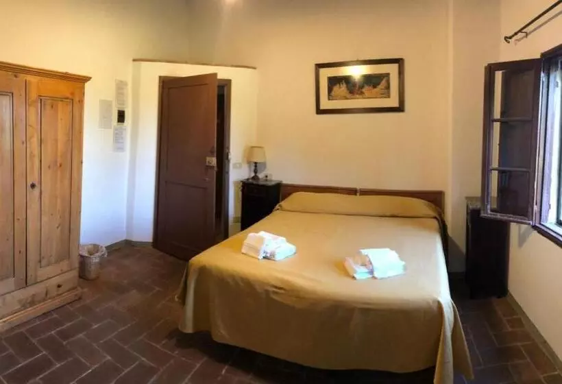 ホテル Agriturismo Diffuso Monte Oliveto Maggiore