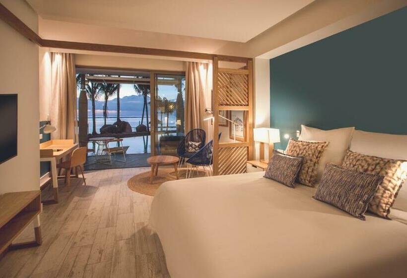 هتل Victoria Beachcomber Resort & Spa   Victoria For 2   Adults Only