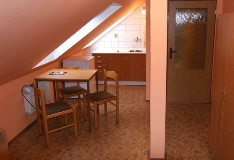 ペンション Penzion U Kapra