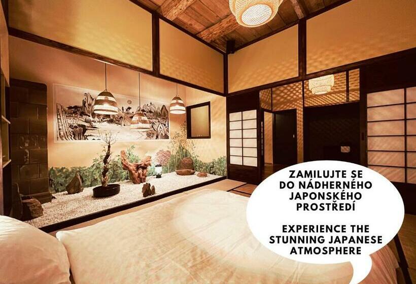 펜션 Oroom Japan   Role Play For Couples In Brno