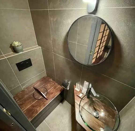 Majatalo Oroom Japan   Role Play For Couples In Brno