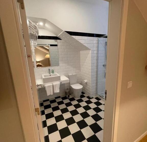 Pier House Accommodation