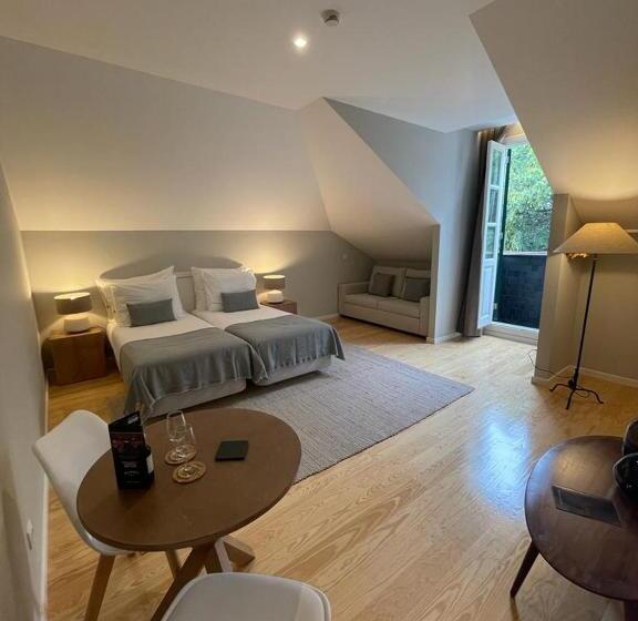 Pier House Accommodation