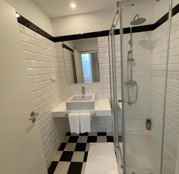 Pier House Accommodation