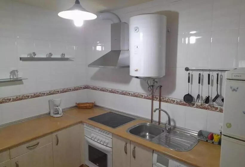 Alojamiento Castelar