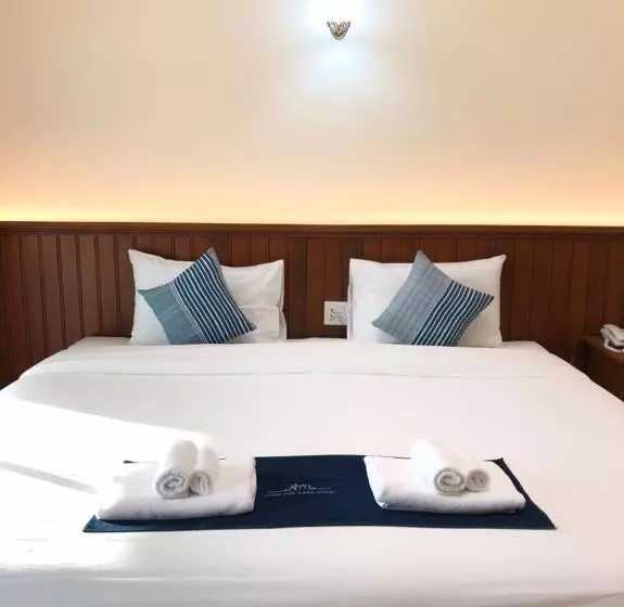 Huen Him Kong Hotel Phrae