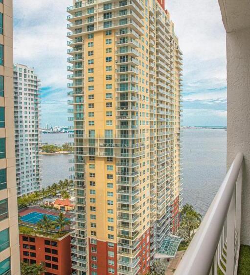 Modern And Luxurious Brickell Studio