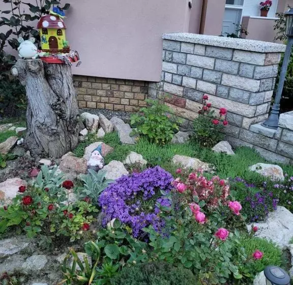 Majatalo Anda Vendégház