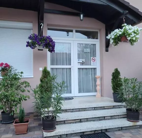 Majatalo Anda Vendégház