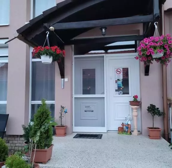 Majatalo Anda Vendégház