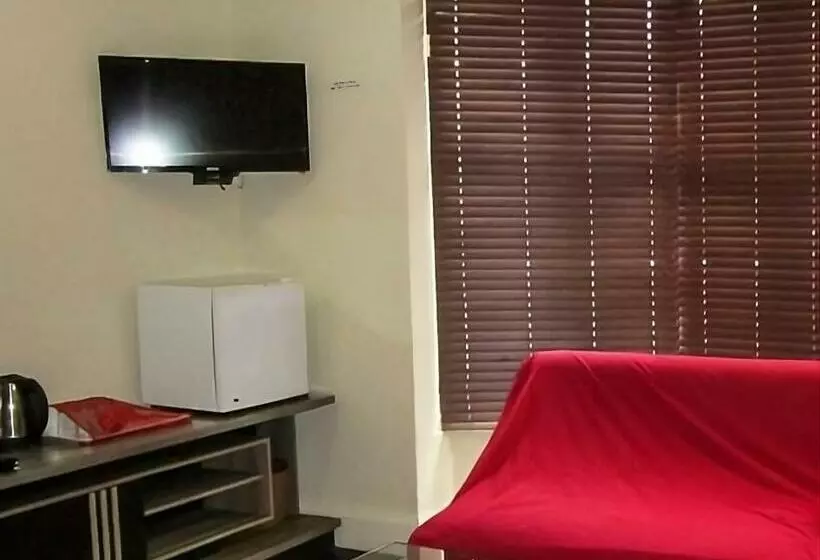 پانسیون Durban Inn