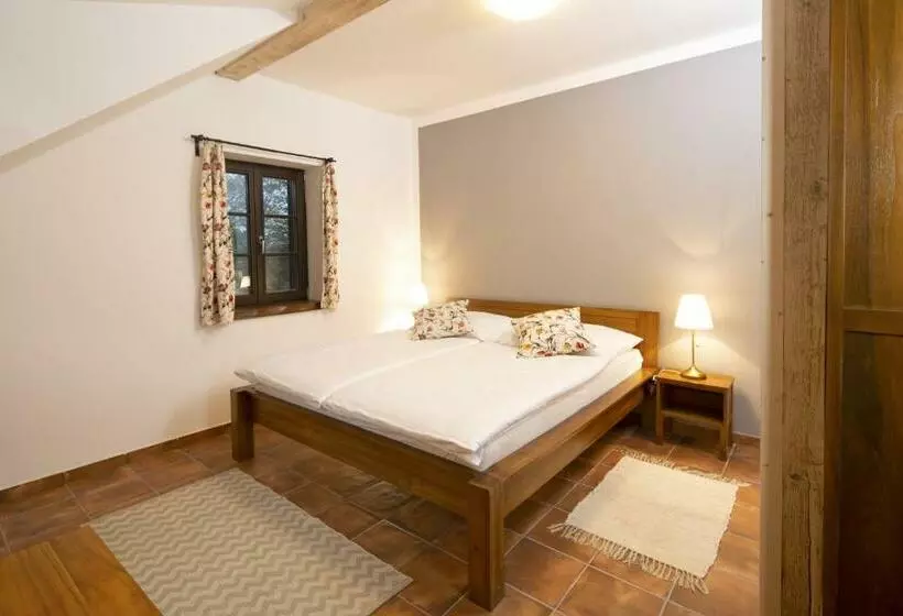 Majatalo Dvůr Lískový Vrch