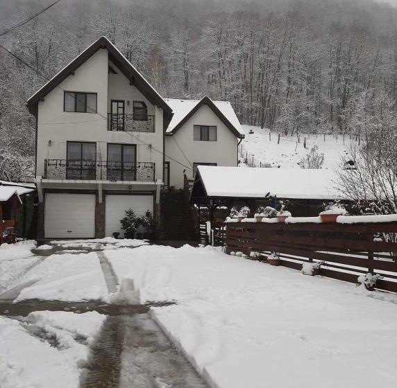 Pensiunea Magura Ocnei