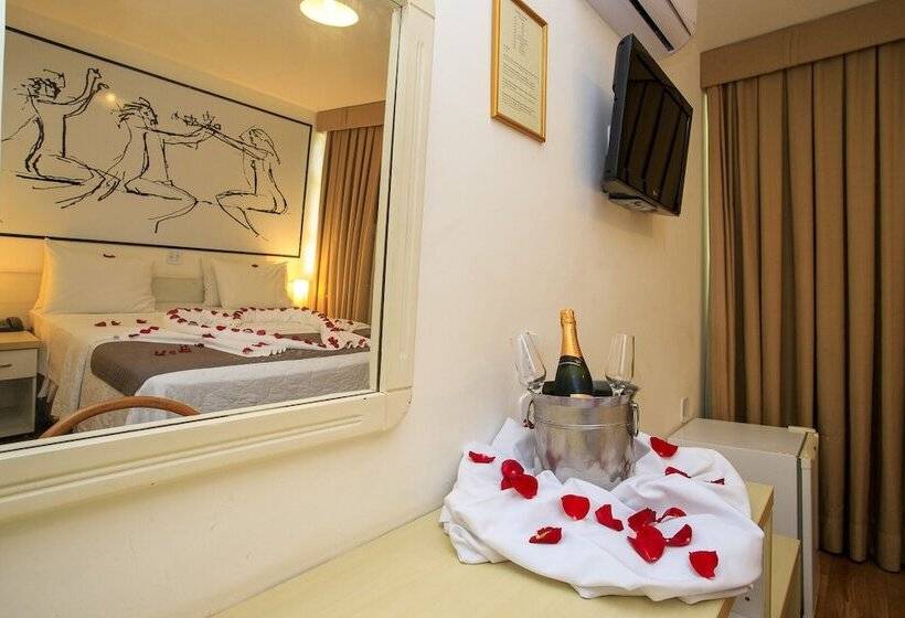 Grande Hotel De Ouro Preto   80 Anos