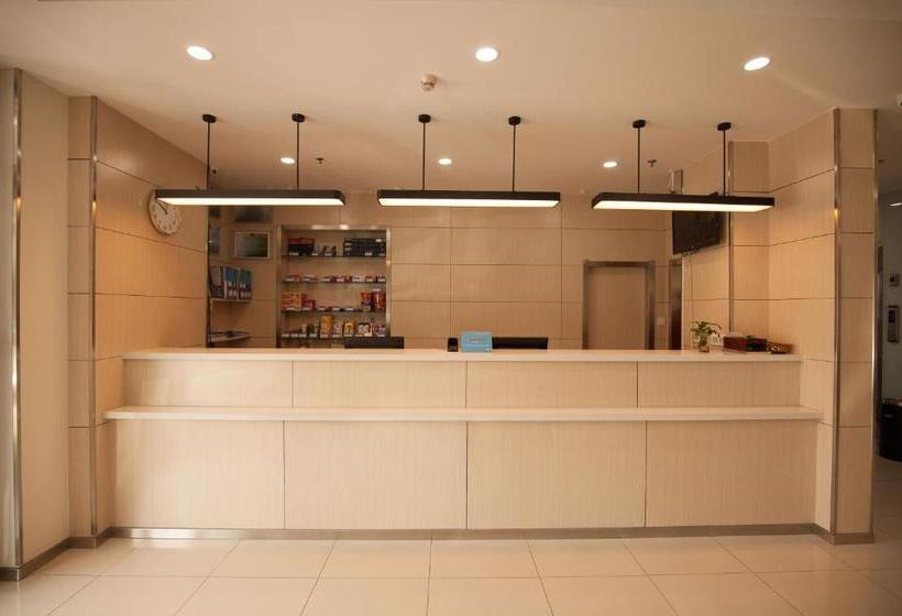 호텔 Hanting Express Dalian Airport