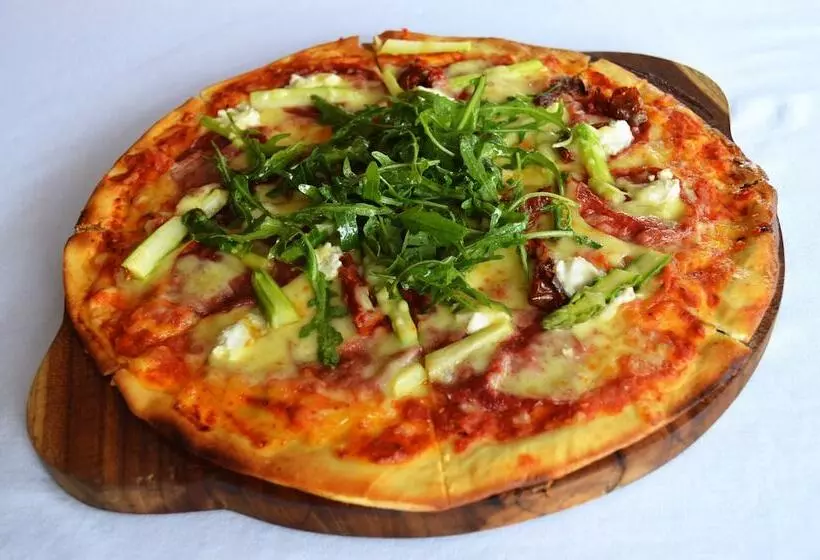 Harris Hotel Seminyak