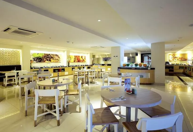 Harris Hotel Seminyak