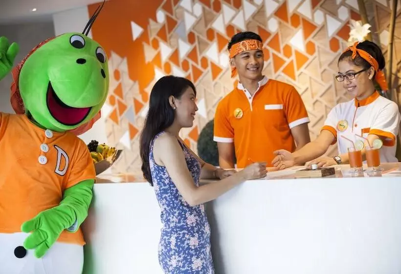 Harris Hotel Seminyak