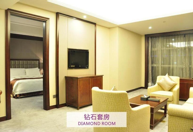 בית מלון כפרי Shenzhen Baohengda International