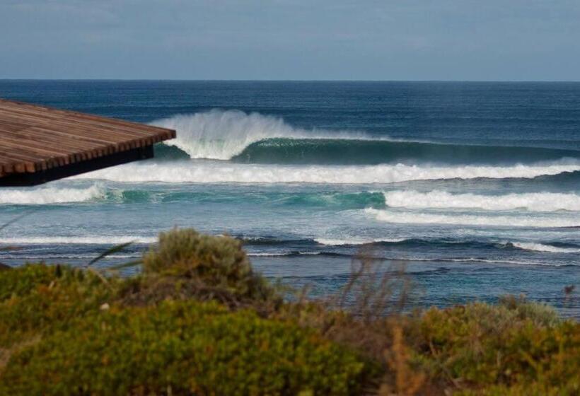 A Stones Throw Gnarabup