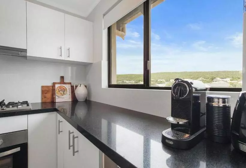 A Stones Throw Gnarabup