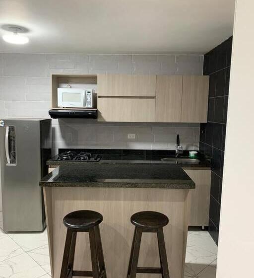 Apartamento Cerca A Plaza Mayor En Medellín