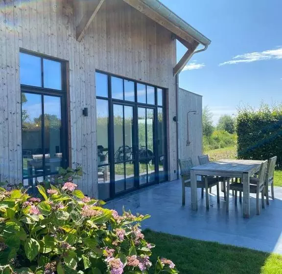 Aamiaismajoitus (B&B) D Oude Smidse