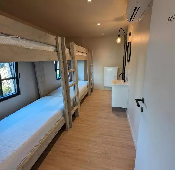 Aamiaismajoitus (B&B) D Oude Smidse