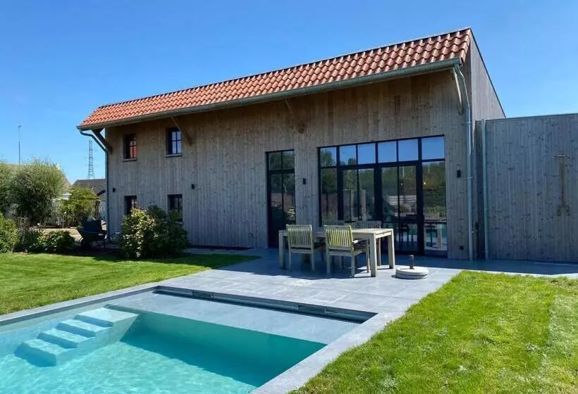 Aamiaismajoitus (B&B) D Oude Smidse