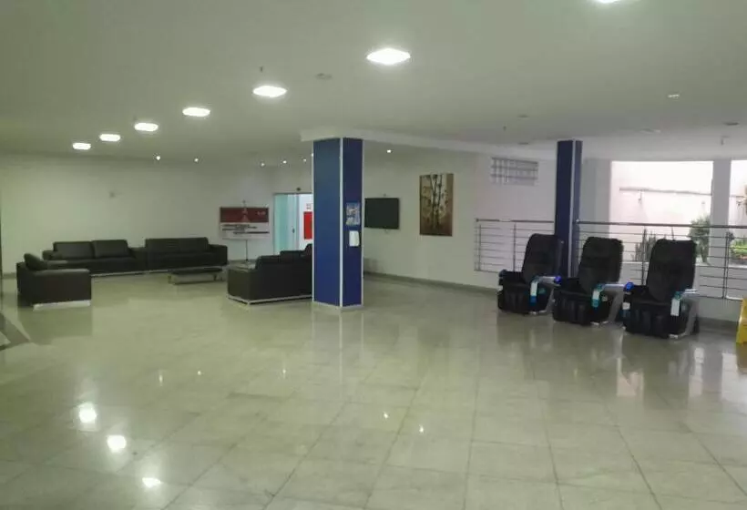 Golden Dolphin Resort   Caldas Novas   Go