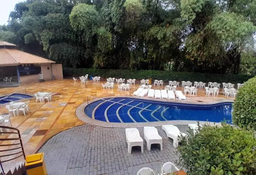 Golden Dolphin Resort   Caldas Novas   Go