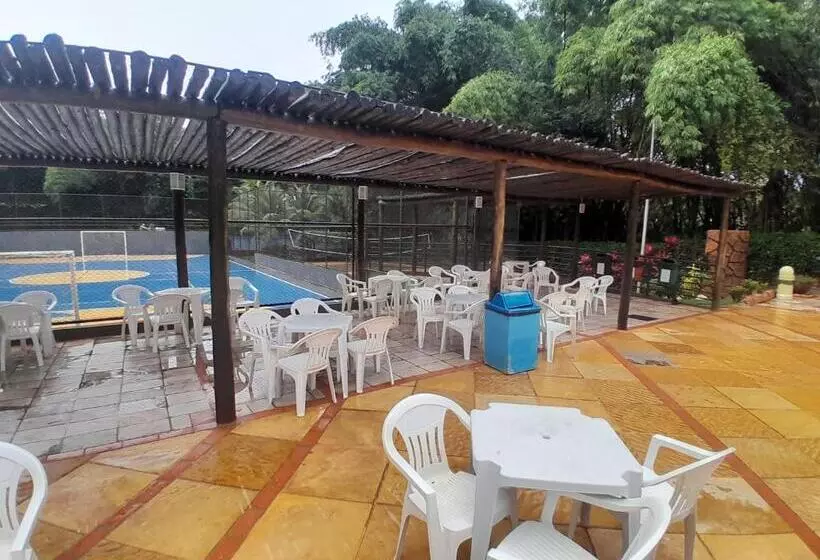 Golden Dolphin Resort   Caldas Novas   Go