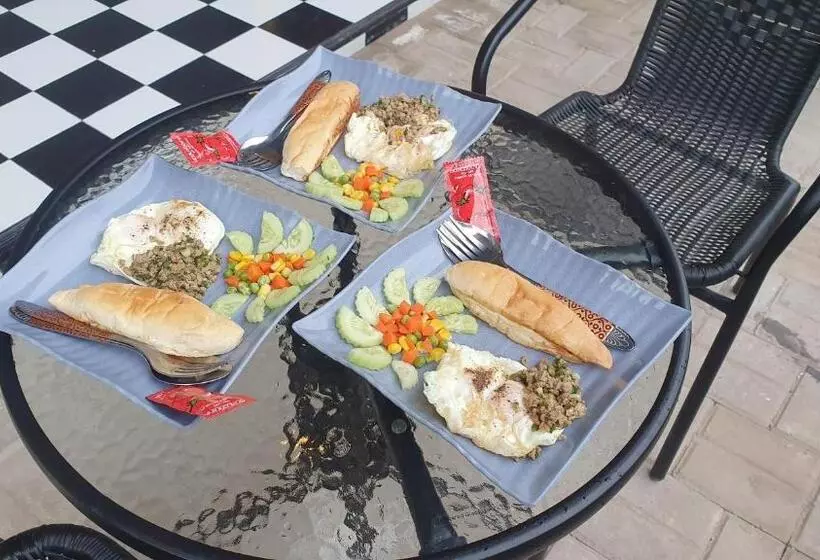 ホテル โรงแรมอินทราเพลส