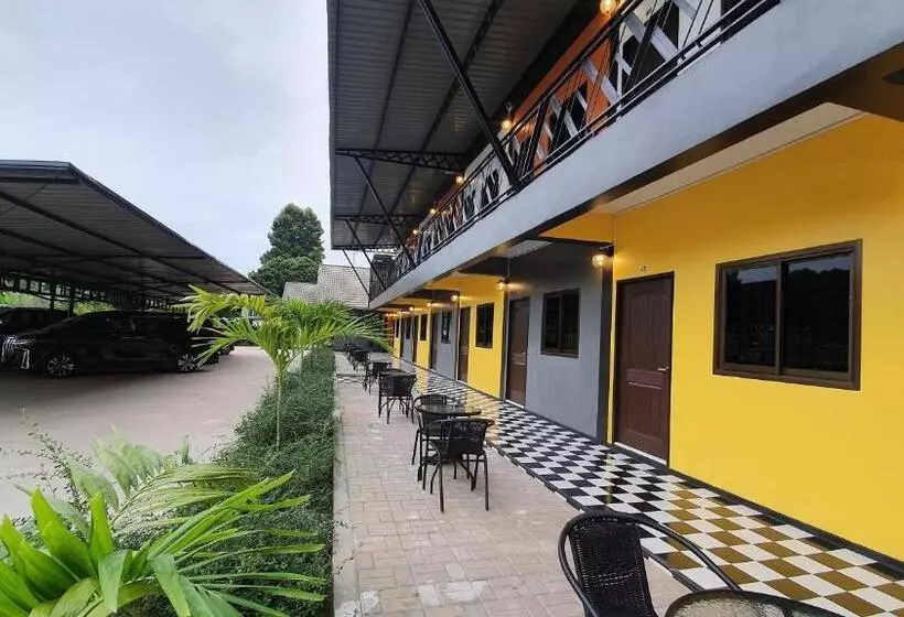 ホテル โรงแรมอินทราเพลส